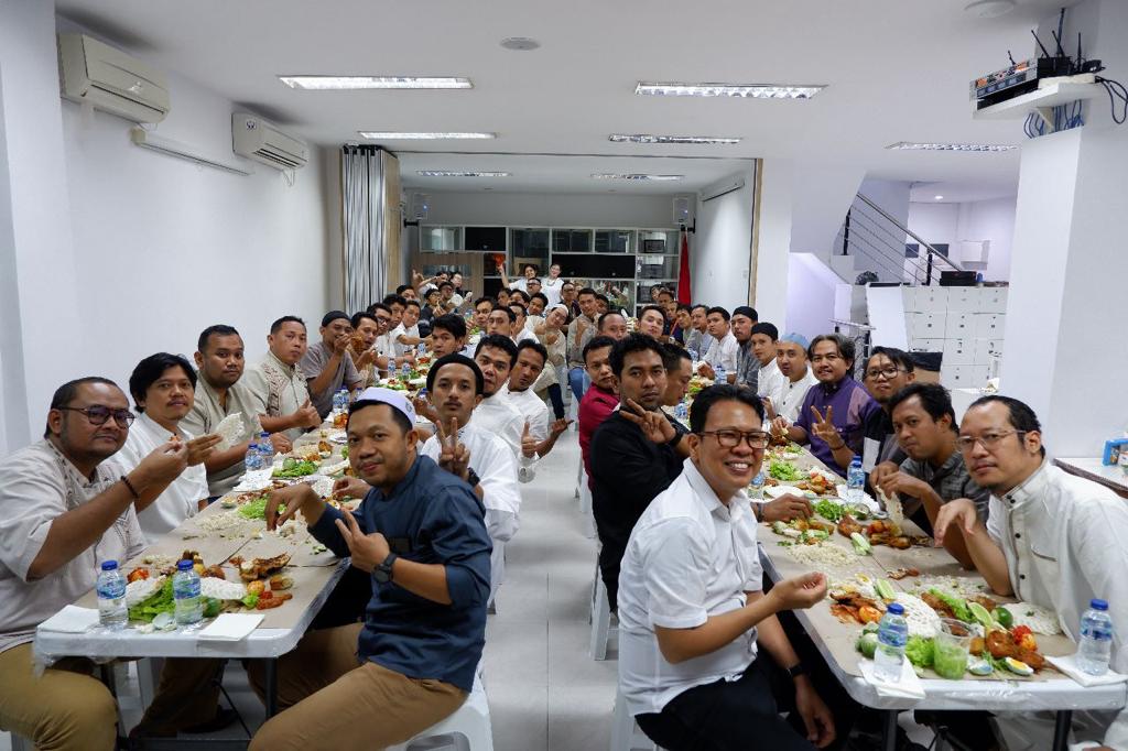 Breaking Fast in Unity: PT Mindotama Avia Teknik's Joyous Iftar Gathering in 2023